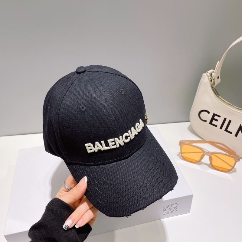 BALENCIAGA